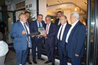 Ο Πρόεδρος του Επαγγελματικού Επιμελητηρίου Αθήνας βράβευσε τους Προέδρους των τριών αμιγών Βιοτεχνικών Επιμελητηρίων