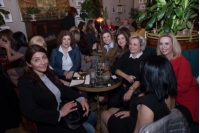 Εντυπωσιακή παρουσία γυναικών στο κοκτέϊλ με άρωμα Γυναικείας Επιχειρηματικότητας στο Δημοτικό Θέατρο Πειραιά