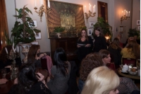 Εντυπωσιακή παρουσία γυναικών στο κοκτέϊλ με άρωμα Γυναικείας Επιχειρηματικότητας στο Δημοτικό Θέατρο Πειραιά