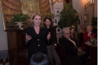 Εντυπωσιακή παρουσία γυναικών στο κοκτέϊλ με άρωμα Γυναικείας Επιχειρηματικότητας στο Δημοτικό Θέατρο Πειραιά