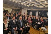 «Η ρότα της Ελληνικής Ναυτιλίας: Ναυς + Γνώμων = Ηγέτης των Ωκεανών»