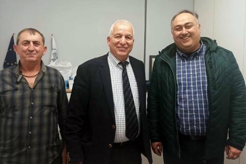 Ο ΠΡΟΕΔΡΟΣ ΒΕΠ ΣΤΗΝ ΕΘΕΛΟΝΤΙΚΗ ΑΙΜΟΔΟΣΙΑ ΤΟΥ ΣΥΝΔΕΣΜΟΥ ΕΡΓΟΛΗΠΤΩΝ ΕΓΚΑΤΑΣΤΑΤΩΝ ΗΛΕΚΤΡΟΛΟΓΩΝ ΠΕΙΡΑΙΑ (ΣΕΕΗΠ)