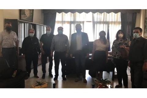 "Συνάντηση του Προέδρου Β.Ε.Π. με τον Δήμαρχο Μάνδρας-Ειδυλλίας  Έκθεση παραγομένων προϊόντων επιχειρήσεων της περιοχής στη μνήμη του εκλιπόντος τ. Προέδρου Ανδριανού Μιχάλαρου"