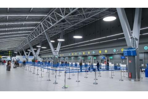 Παράταση αεροπορικών οδηγιών πτήσεων εξωτερικού έως την Παρασκευή 15 Οκτωβρίου 2021. Προϋποθέσεις εισόδου στη Χώρα