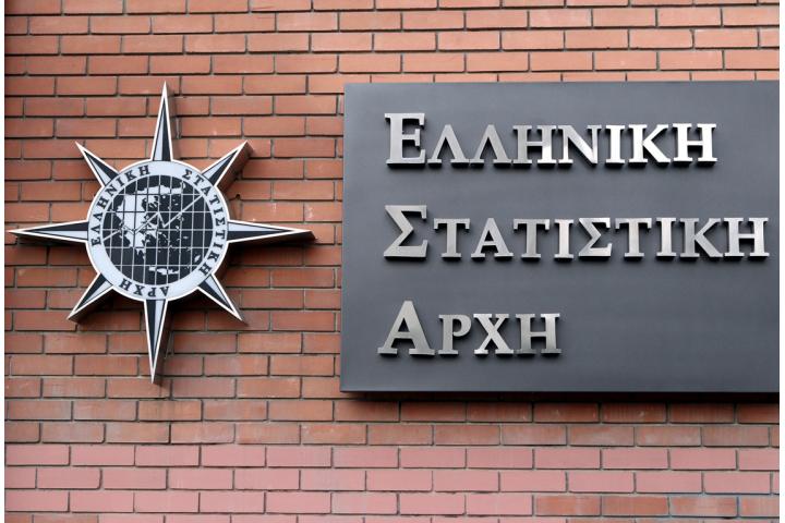 Παρουσίαση της χαρτογράφησης της εξέλιξης του κύκλου εργασιών των επιχειρήσεων που δραστηριοποιούνται στους κλάδους των Καταλυμάτων και των Υπηρεσιών Εστίασης  από την Ελληνική Στατιστική Αρχή (ΕΛΣΤΑΤ)