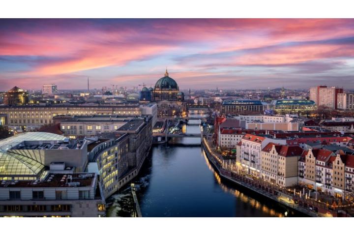 Τα συνεχιζόμενα προβλήματα στις αλυσίδες εφοδιασμού συνέχισαν να πλήττουν τη μεγαλύτερη οικονομία της Ευρώπης και κατά το δ΄ τρίμηνο 2021 - Πληθωριστικές πιέσεις (Γραφείο Ο.Ε.Υ. Βερολίνου)