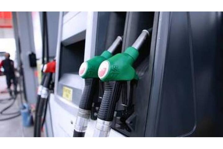 Ανοίγει η εφαρμογή για τους δικαιούχους επιδόματος βενζίνης