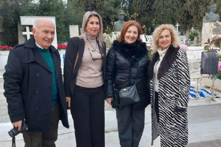 ΕΠΙΜΝΗΜΟΣΥΝΗ ΔΕΗΣΗ ΣΤΗ ΜΝΗΜΗ ΤΩΝ ΘΥΜΑΤΩΝ ΤΟΥ ΒΟΜΒΑΡΔΙΣΜΟΥ ΤΟΥ ΠΕΙΡΑΙΑ, ΤΗΝ 11η ΙΑΝΟΥΑΡΙΟΥ 1944