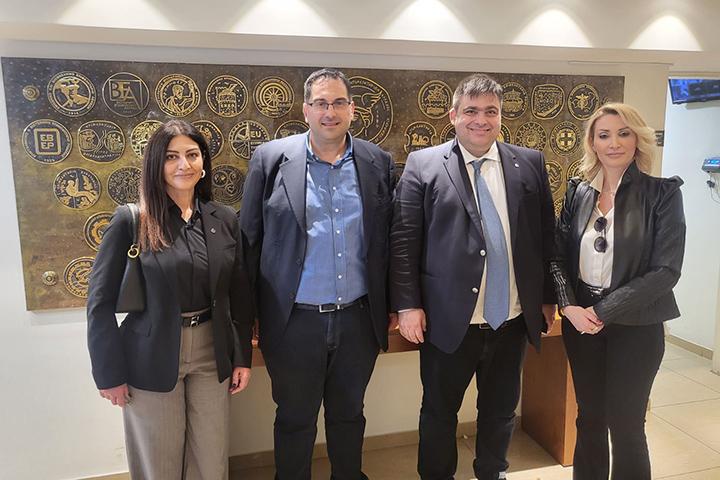 ΝΕΑ ΔΙΟΙΚΗΣΗ ΣΤΗΝ Κ.Ε.Ε.Ε. ΝΕΟΣ ΠΡΟΕΔΡΟΣ Ο ΓΙΑΝΝΗΣ ΒΟΥΤΣΙΝΑΣ