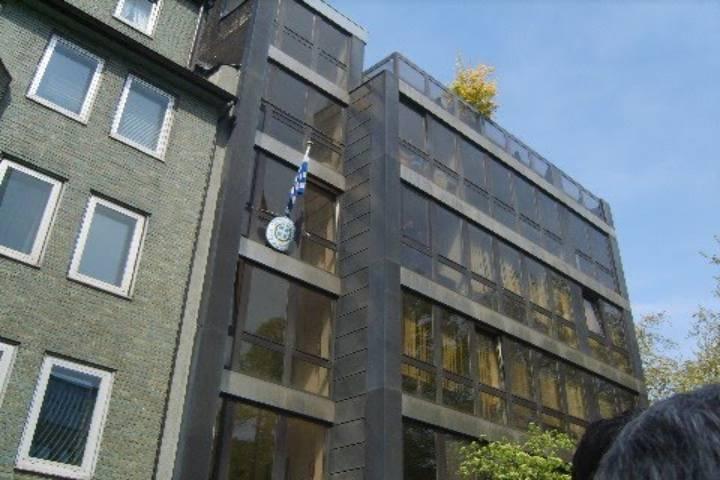 Γερμανικός Σύνδεσμος Λιανικής Πώλησης - Καταστρέφεται το λιανικό εμπόριο - Γερμανική Ομοσπονδιακή Ενωση Ηλεκτρονικού Εμπορίου - Σε άνοδο οι διαδικτυακές αγορές (Πρεσβεία της Ελλάδας στο Βερολίνο)