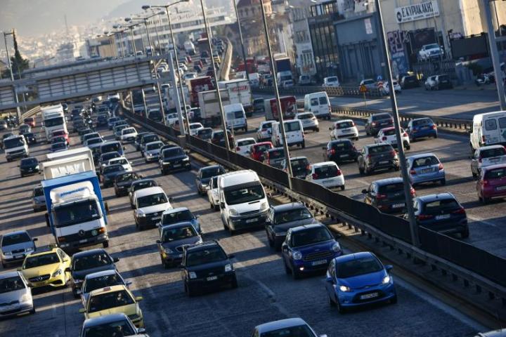 Αναρτήθηκαν στην πλατφόρμα myCAR της ΑΑΔΕ τα ειδοποιητήρια για τα τέλη κυκλοφορίας