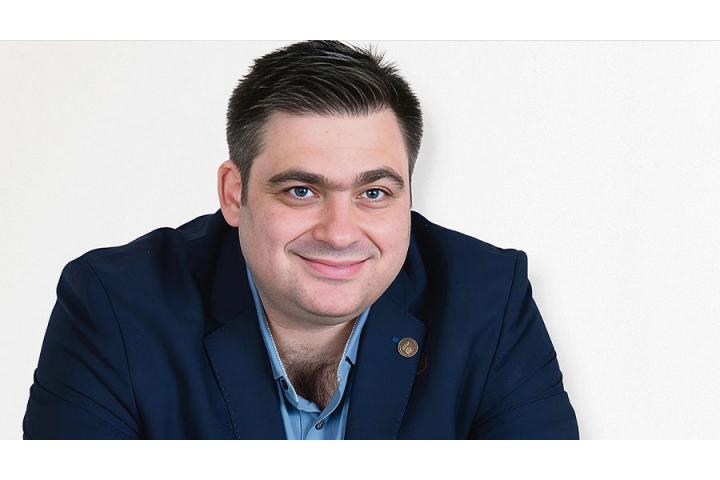 Δήλωση προέδρου Κεντρικής Ένωσης Επιμελητηρίων Ελλάδος (ΚΕΕΕ), Γιάννη Βουτσινά, για την εργασία 32 ή 35 ωρών με πλήρεις αποδοχές